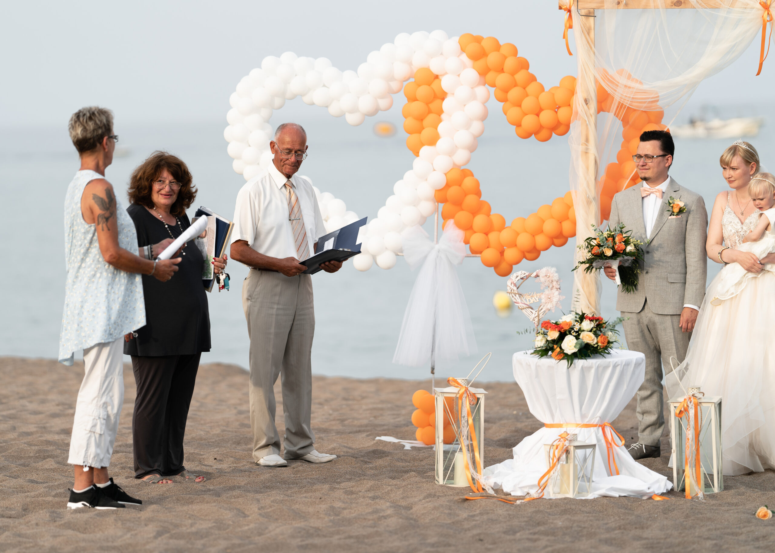 Erlebe Magic Moments mit unserer Hochzeitsplanerin auf Rhodos! Lass uns deine Traumhochzeit verwirklichen - Unvergesslich & stressfrei. Jetzt anfragen!